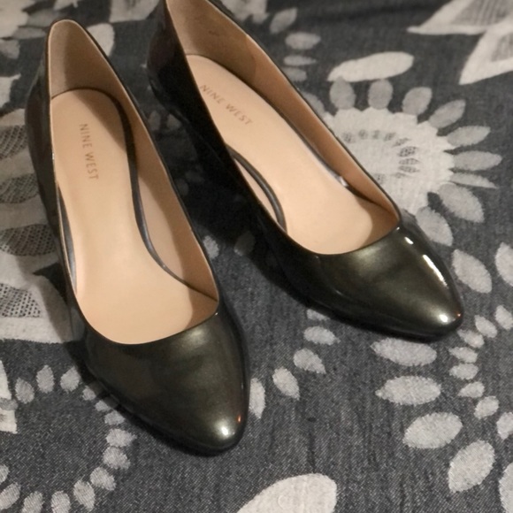 Nine West Grey Wedge Heels - Picture 1 of 6